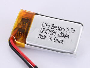 อายุการใช้งานยาว โซลล์ Li-ion สามารถชาร์จใหม่ได้ พร้อมการป้องกัน PCB และความกดกันภายใน 60mΩ -20°C ถึง 60°C