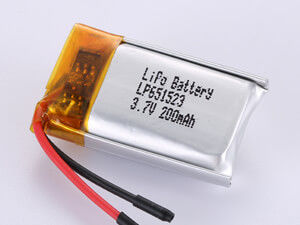 LP651523 3.7V 200MAH โพลิมเมอร์พริสมาติก โลหะไอน Li-ion เซลล์ชาร์จใหม่ การรวมรูปแบบและฟังก์ชันที่สมบูรณ์แบบ ขนาดเล็ก