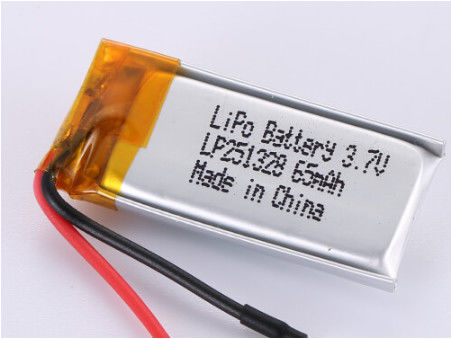 LP251328 3.7V 65MAH Li Ion Battery ผู้ผลิตแบตเตอรี่ที่มีเครื่องป้องกันการตัดสั้น PCB คุณสมบัติความปลอดภัยและความกระชับกําลังเปิด