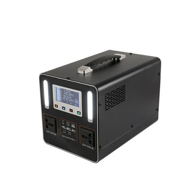เทคโนโลยีเซลล์ LiFePO4 แบงค์พลังงานแสงอาทิตย์กลางแจ้ง 220V พร้อมเครื่องชาร์จไฟฟ้าโพร์ตาเบอร์